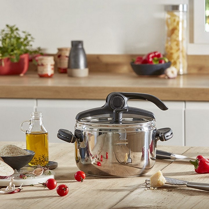 Autocuiseur Lagostina Domina Inox 9L – 21010509 – Neuf