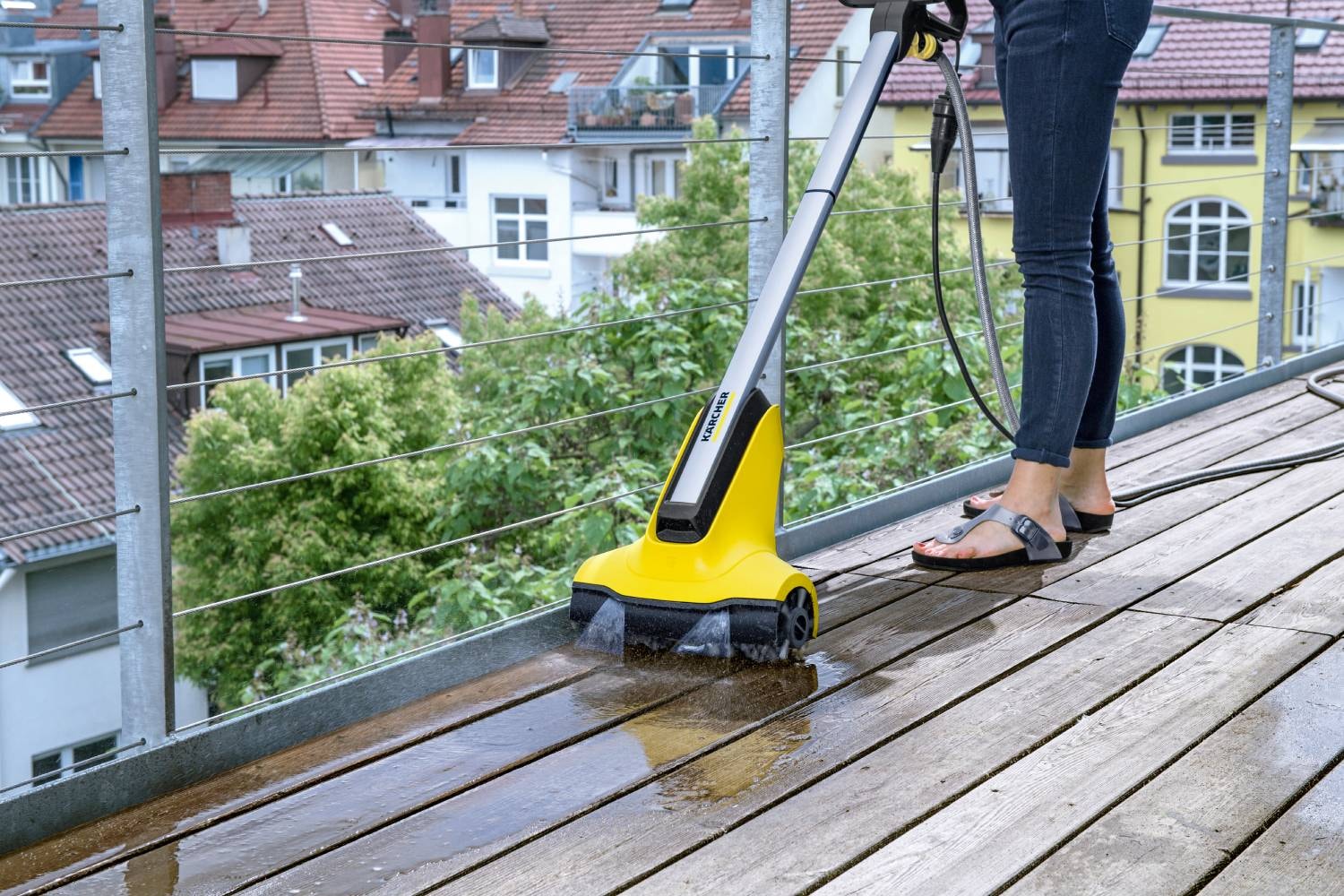 KARCHER Nettoyeur de sol SE4002 sur