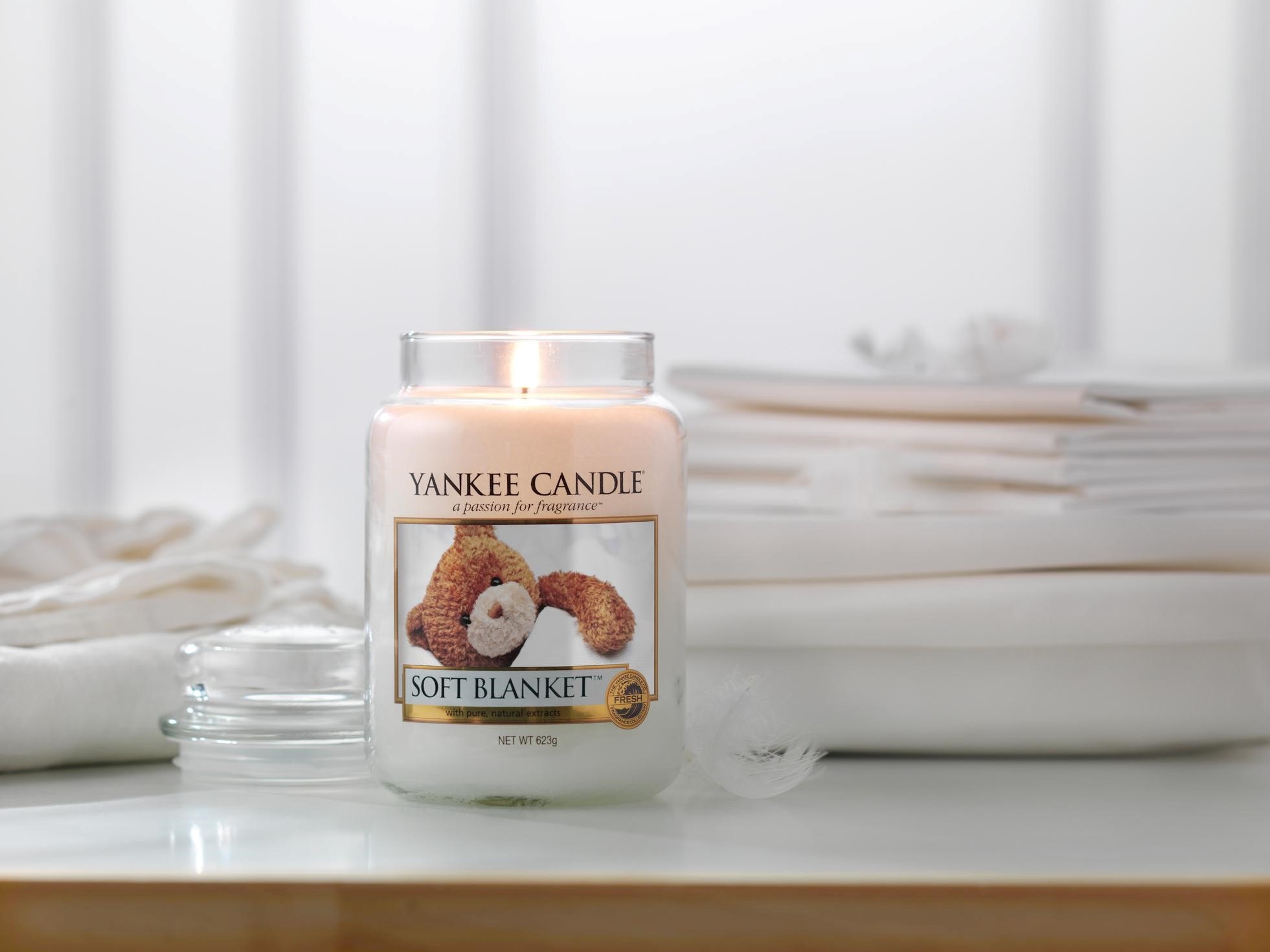 Livraison bougie yankee candle - soft blanket - moyenne jarre