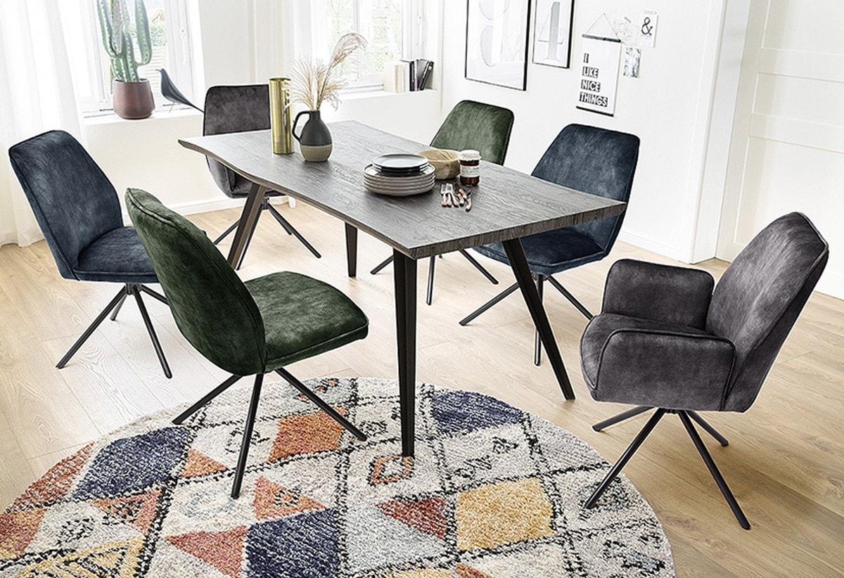 Chaise de salle à manger en tissu aspect velours bleu pétrole. PEGANE