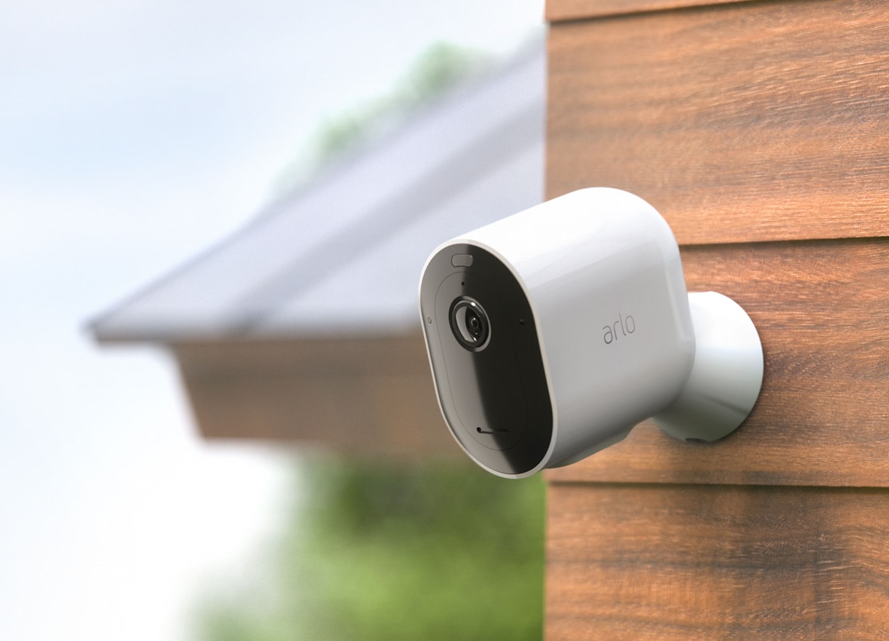 Arlo Pro 4 VMC4250P Blanc - Caméras de surveillance sur Son-Vidéo.com