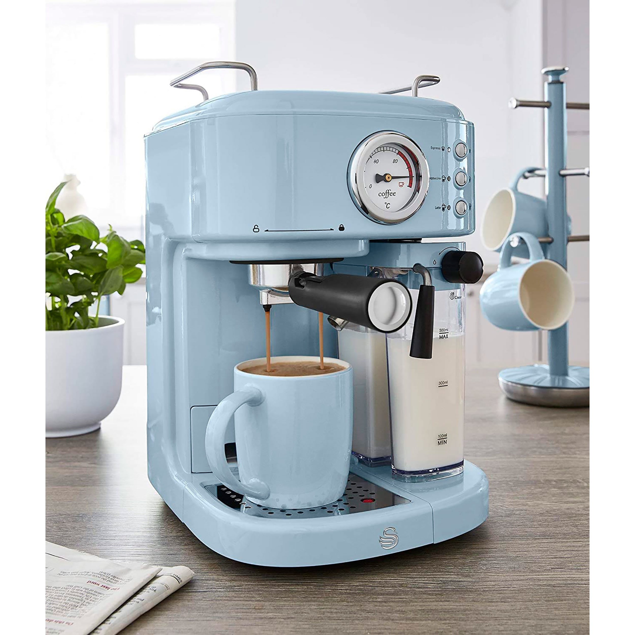 Swan sk22150bln retro machine à café 15 bars réservoir 0,5l avec mousseur à  lait, 1,7l, vintage 1200w bleu clair SWAN Pas Cher 