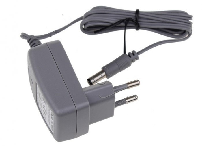 Batterie e carica batterie per aspirapolveri senza fili - Electrolux CH