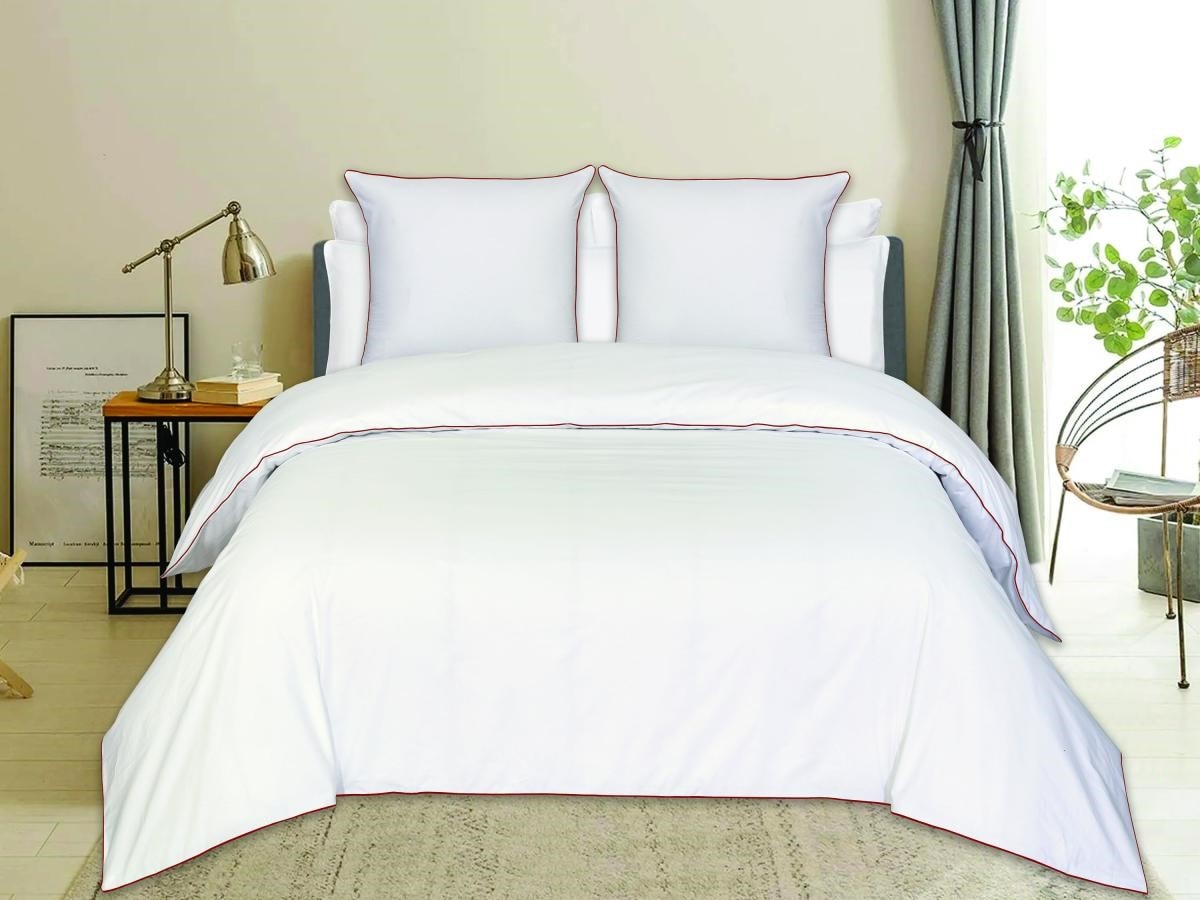 Lot de 2 taies d'oreiller en percale de coton - 63 x 63 cm - blanc à  passepoil terracotta - agami VENTE-UNIQUE Pas Cher 