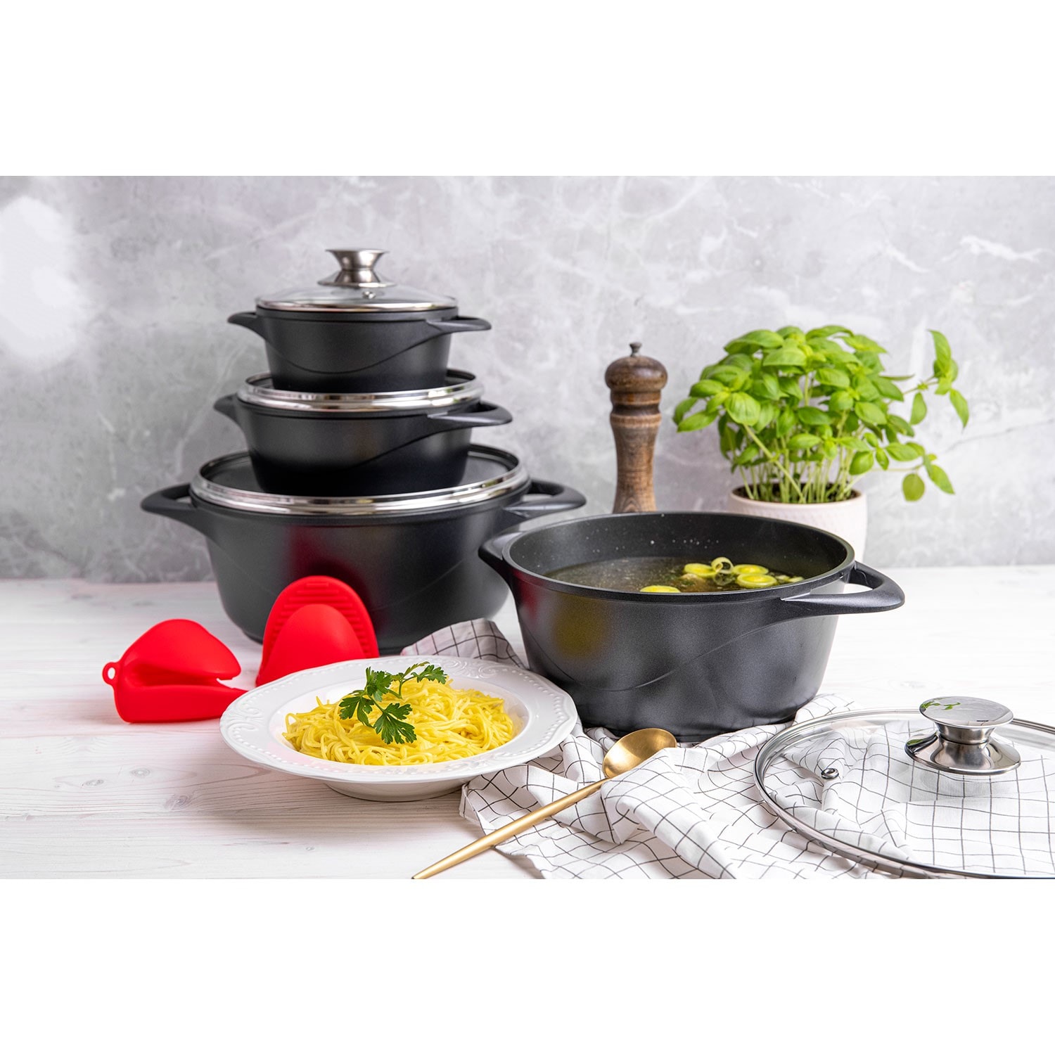 Set De Casseroles Antiadhésives En Titane Noir – 6 Pièces, Induction, Sans PFOA, Couvercles Verre