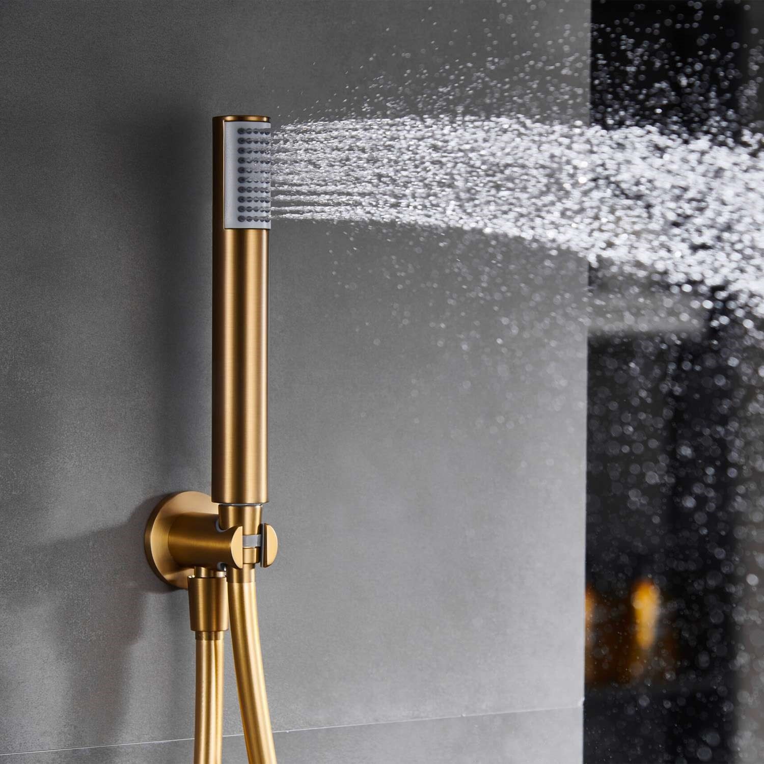 Colonne de douche Vente-Unique.com Ensemble de douche encastrable avec  mitigeur mécanique - Doré finition brossée - TAMISE