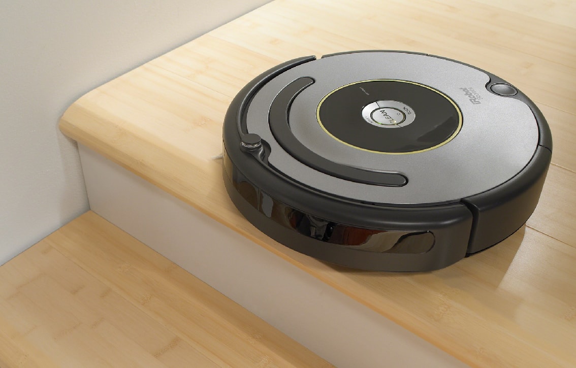 Test : iRobot Roomba 616, un aspirateur robot à privilégier pour les  grandes pièces