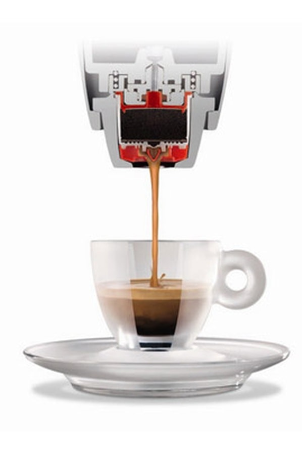 Illy, découvrez les meilleures machines à café de la marque rouge en 2024